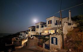 Stella'S Houses